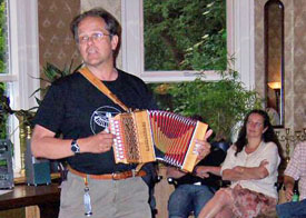 Eduard Bekker tijdens het open podium.