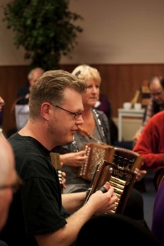 Wilfred Fraanje volgde als cajunist uiteraard de eenrijerworkshop van WIllem Schot.