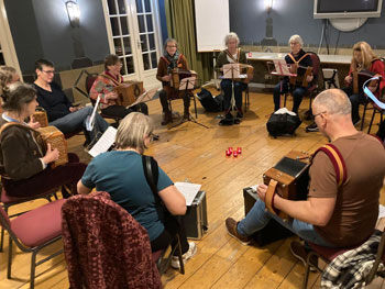 Het tussenprogramma van Mieke: 4-stemmige kerstmuziek