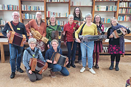 De workshop van Greet Wuyts � Allez! Dansez op GC!: dansmelodie�n uit de oude en de nieuwe tradities