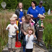 De jongste kinderen gaan met hun spelgroep dan ook op excursie uit.